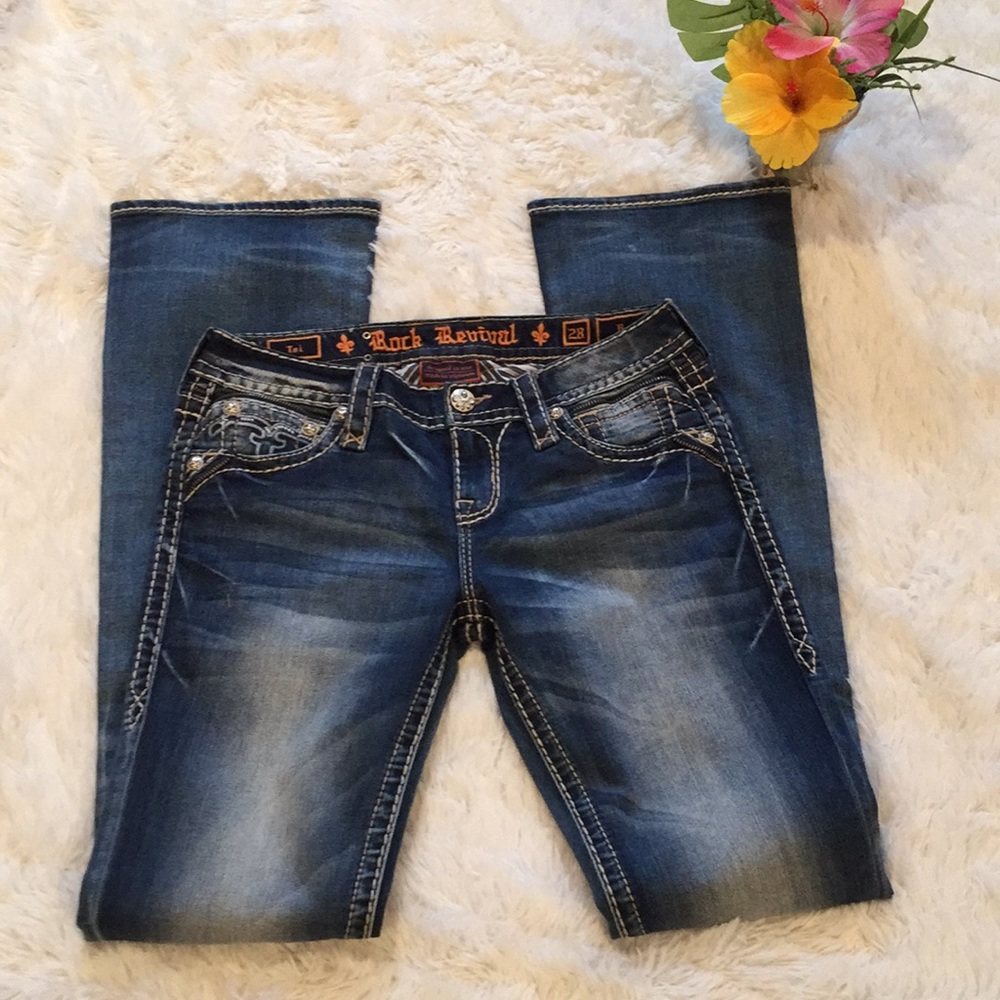 NWOT Rock Revival Jeans size 28